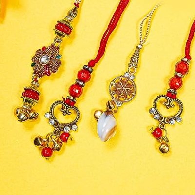 PIRAISH Lumba rakhi Bracelet for Brothers Bhaiya Bhabhi on Rakhsabandhan with Roli chawal